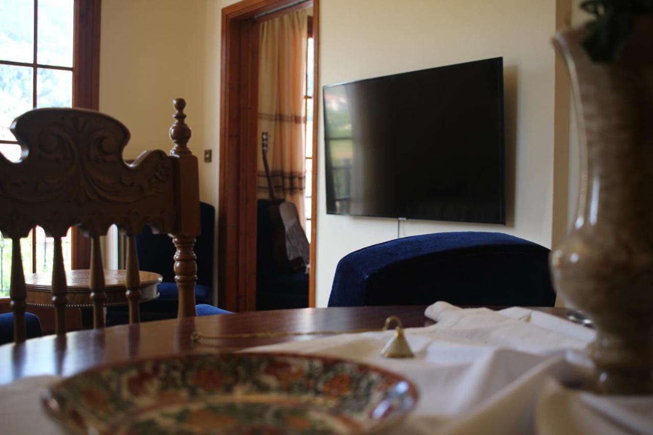 Velia Guesthouse Kalavryta Exteriér fotografie